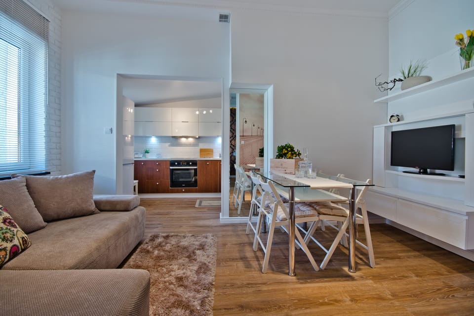 Apartment | 1 bedroom, iron/ironing board, free WiFi, bed sheets