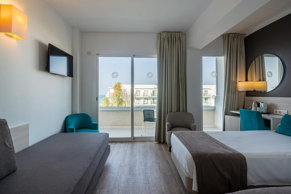 Desk, blackout drapes, WiFi (free), bed sheets
