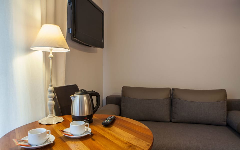 Family Room, Balcony | Room amenity