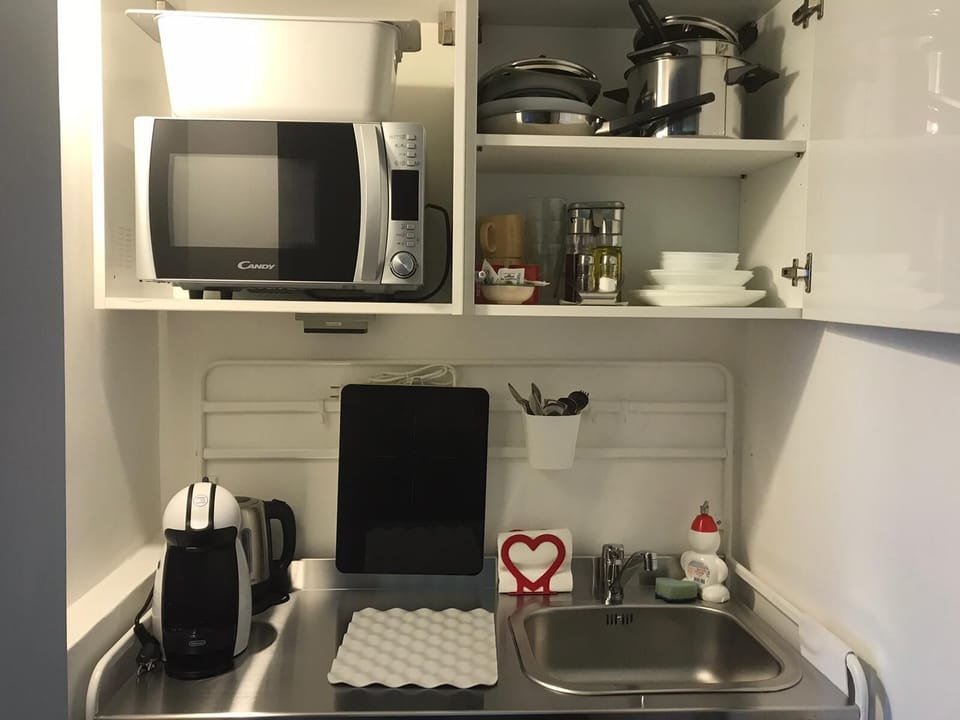 Private kitchenette