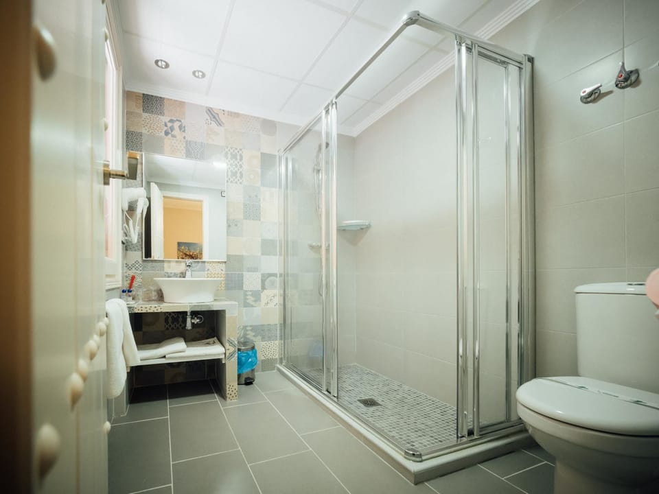 Free toiletries, hair dryer, towels