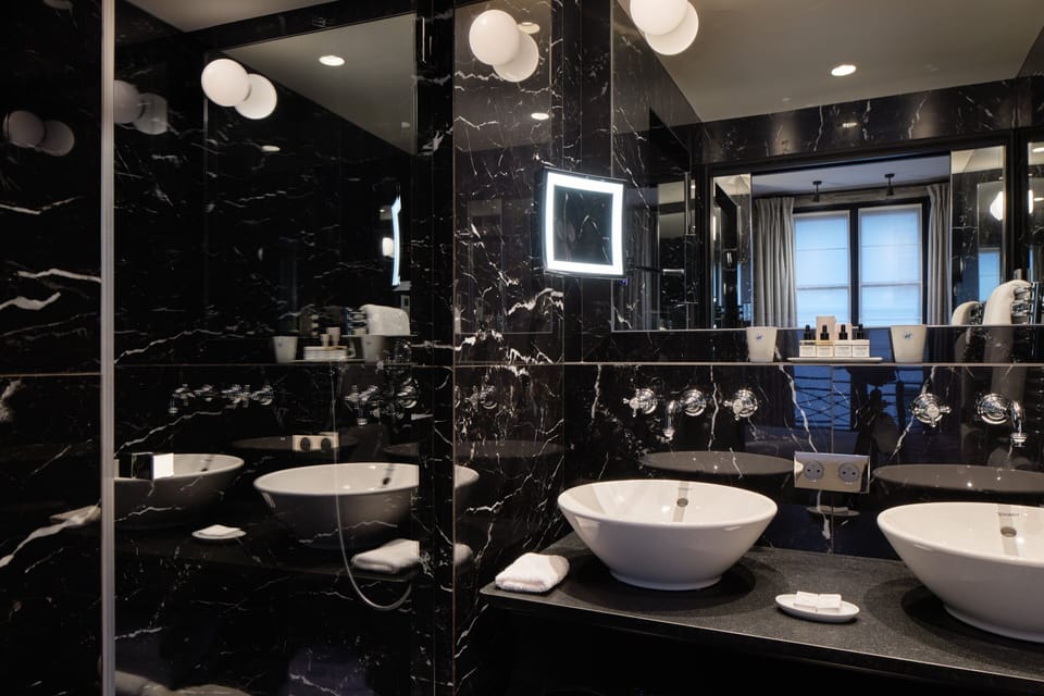 Superior Room | Free minibar, in-room safe, individually decorated, desk