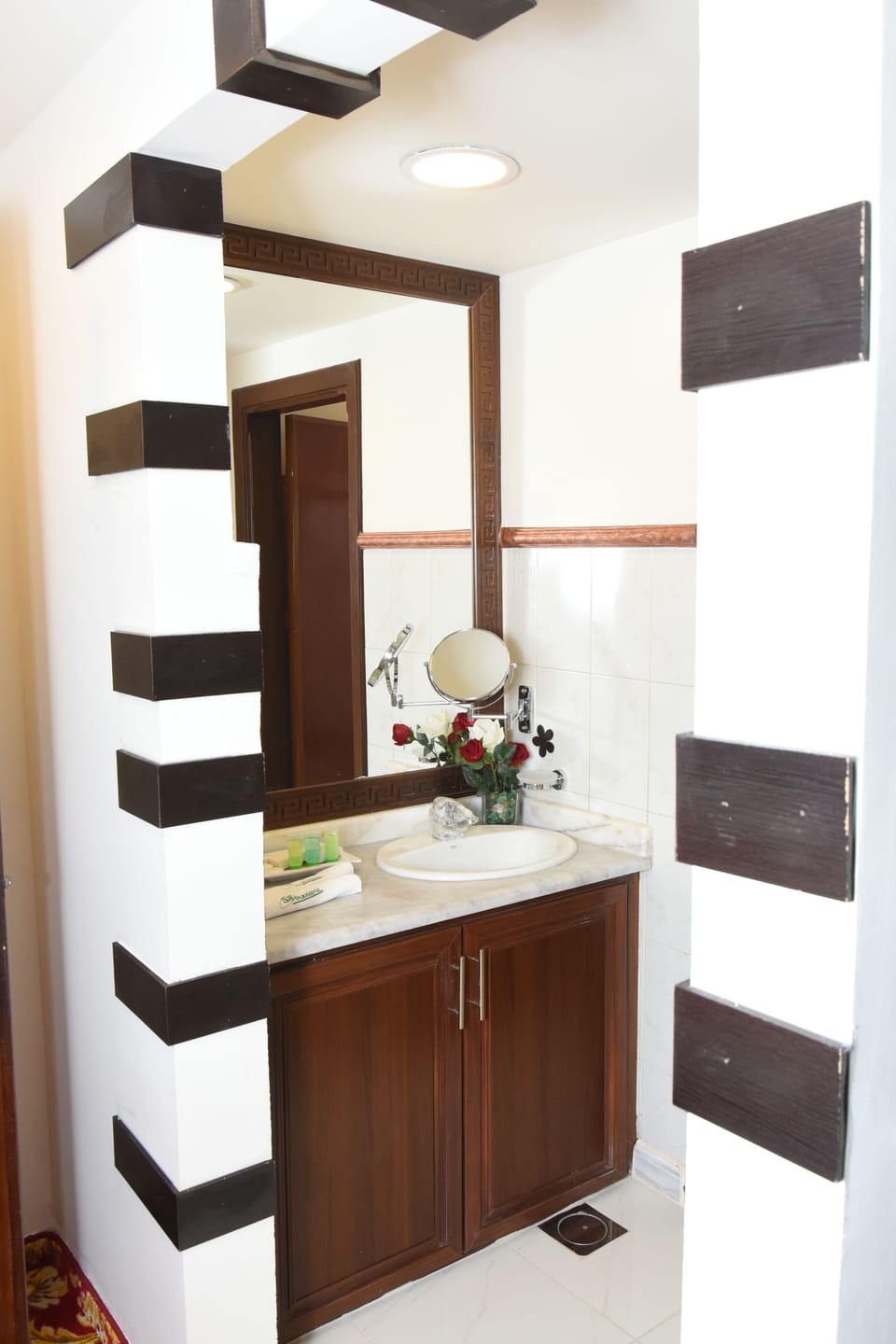 Shower, free toiletries, hair dryer, bathrobes
