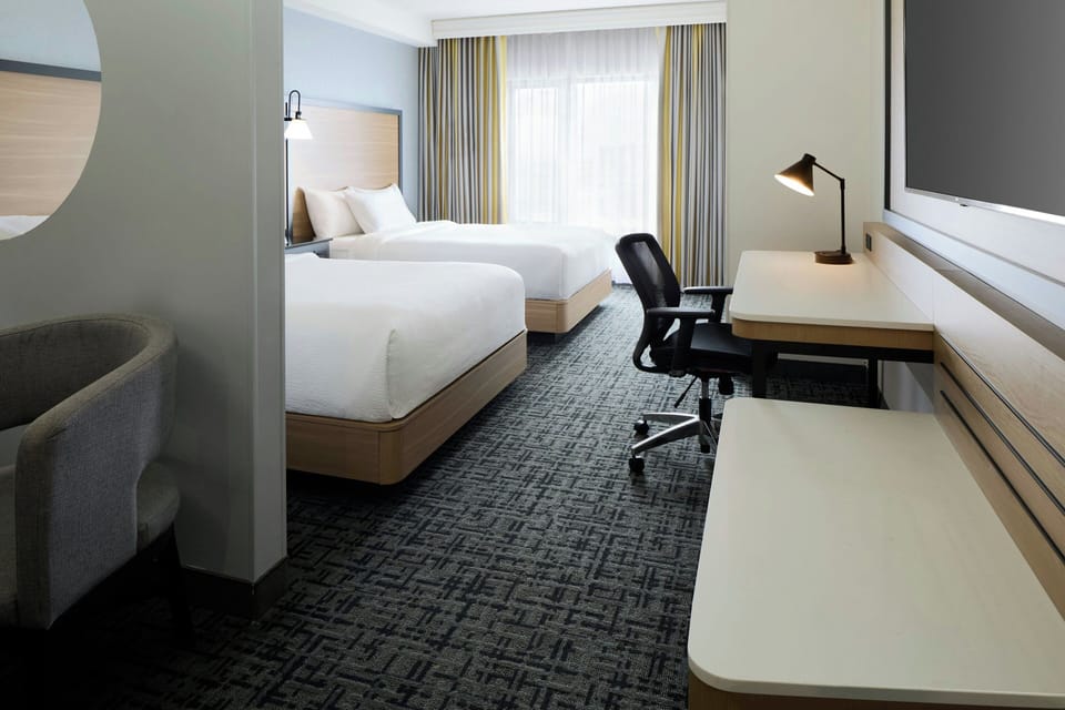 Studio, Multiple Beds | Premium bedding, in-room safe, desk, laptop workspace