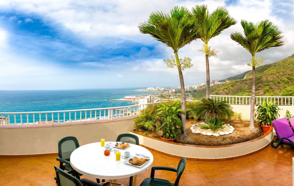 Beach/ocean view