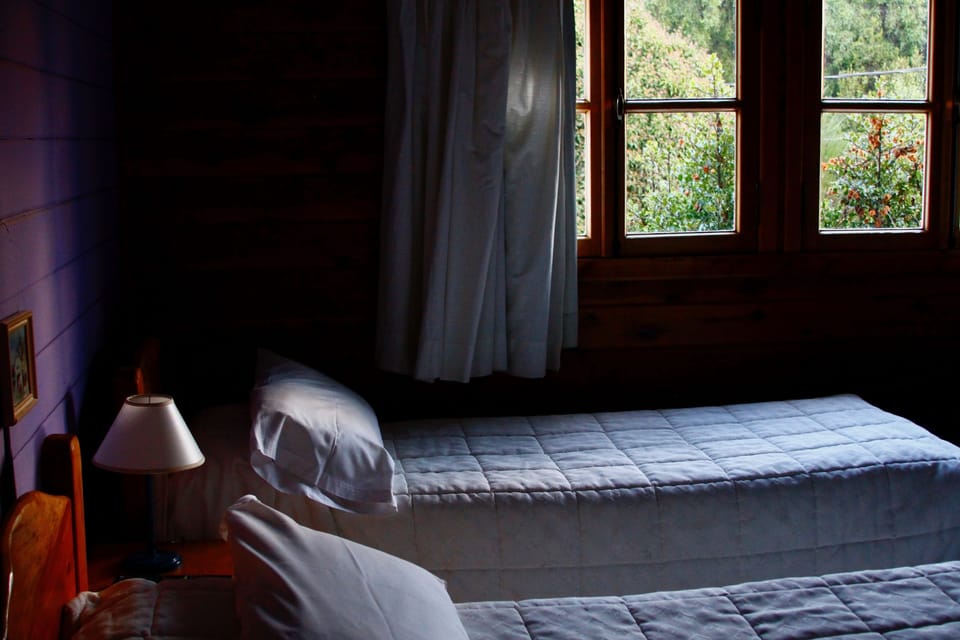 Basic Twin Room | Free WiFi