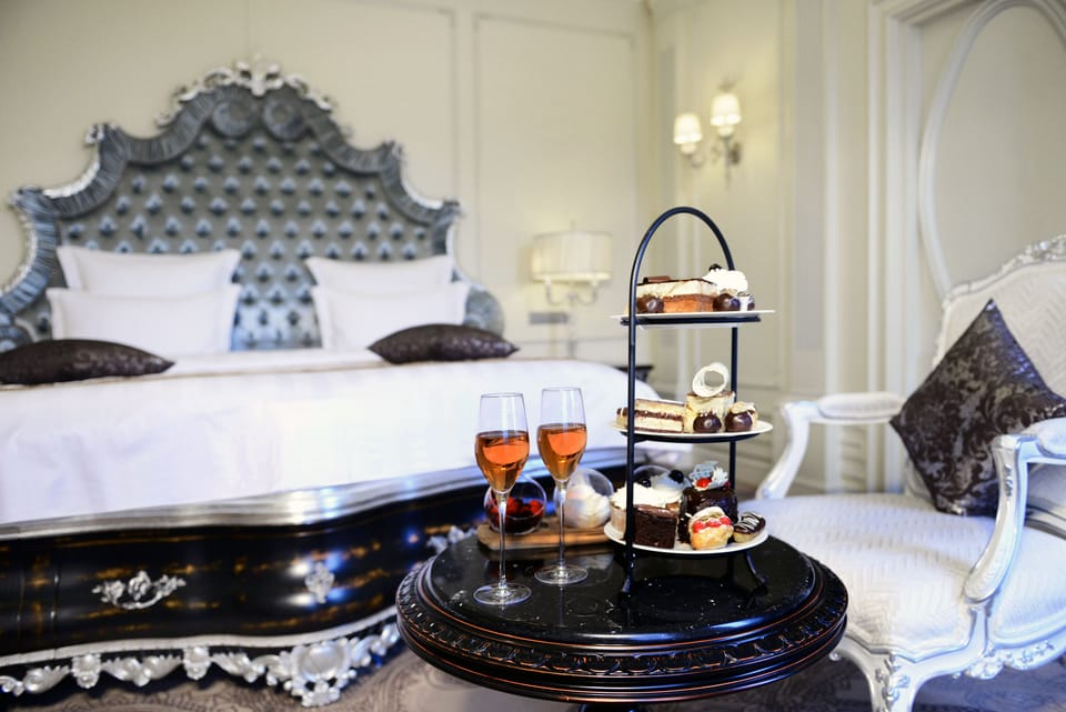 Royal Suite, 3 Bedrooms | Room amenity