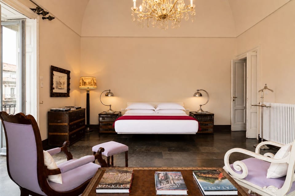 Junior Suite, 1 King Bed, Balcony, City View | Premium bedding, minibar, in-room safe, soundproofing
