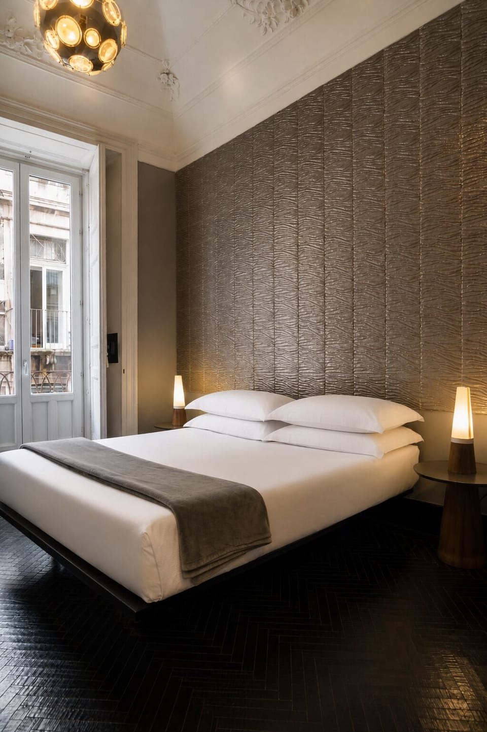 Deluxe Room (Eliodoro) | Premium bedding, minibar, in-room safe, soundproofing