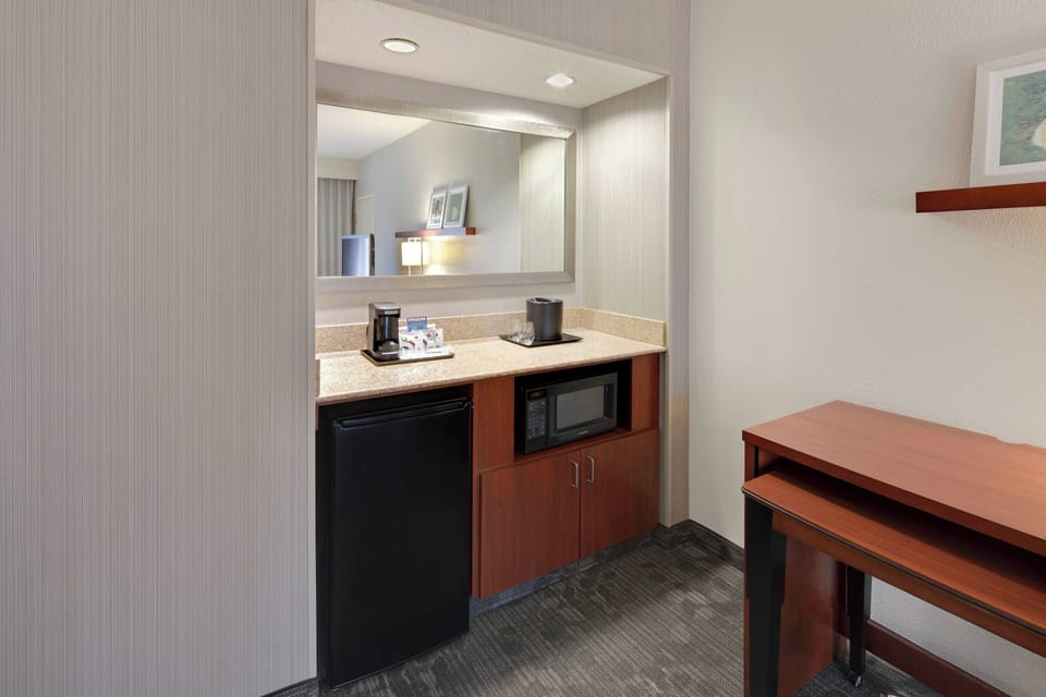 Fridge, microwave, coffee/tea maker