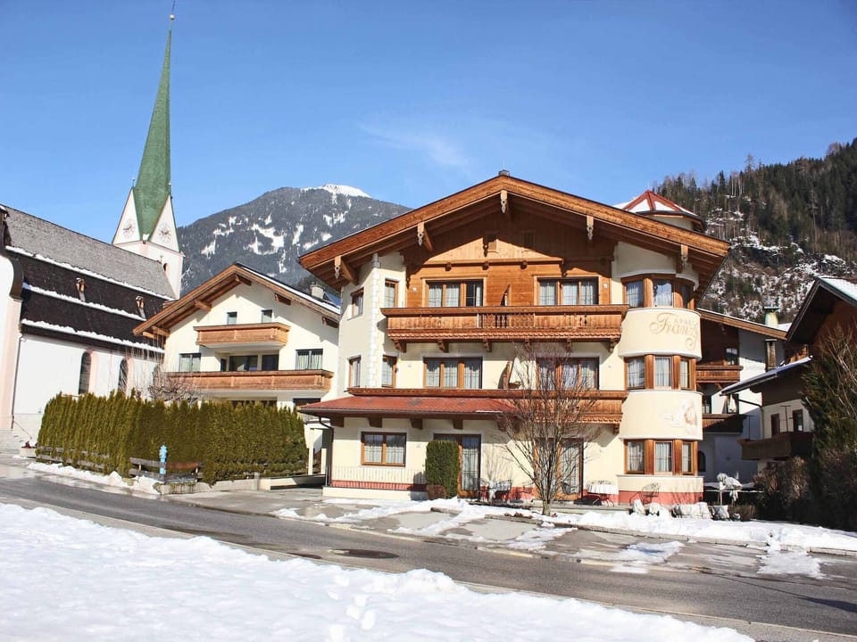 Holiday Home Exterior [winter]