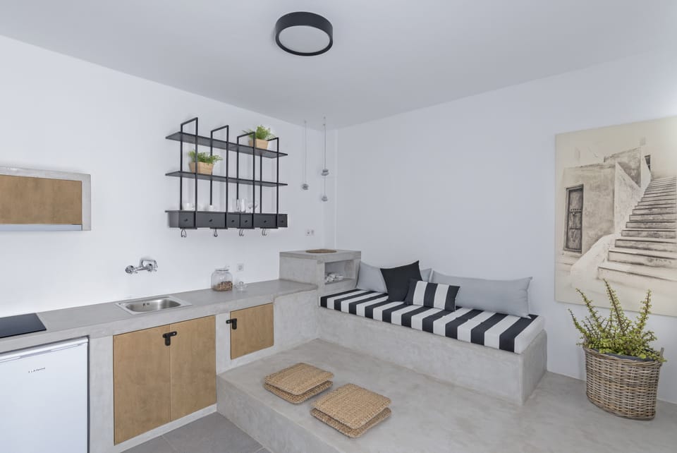 Luxury Studio (Garden) | Private kitchenette | Full-size fridge, microwave, stovetop, espresso maker
