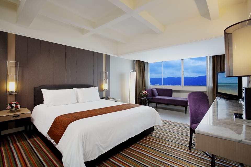 Minibar, in-room safe, desk, blackout drapes