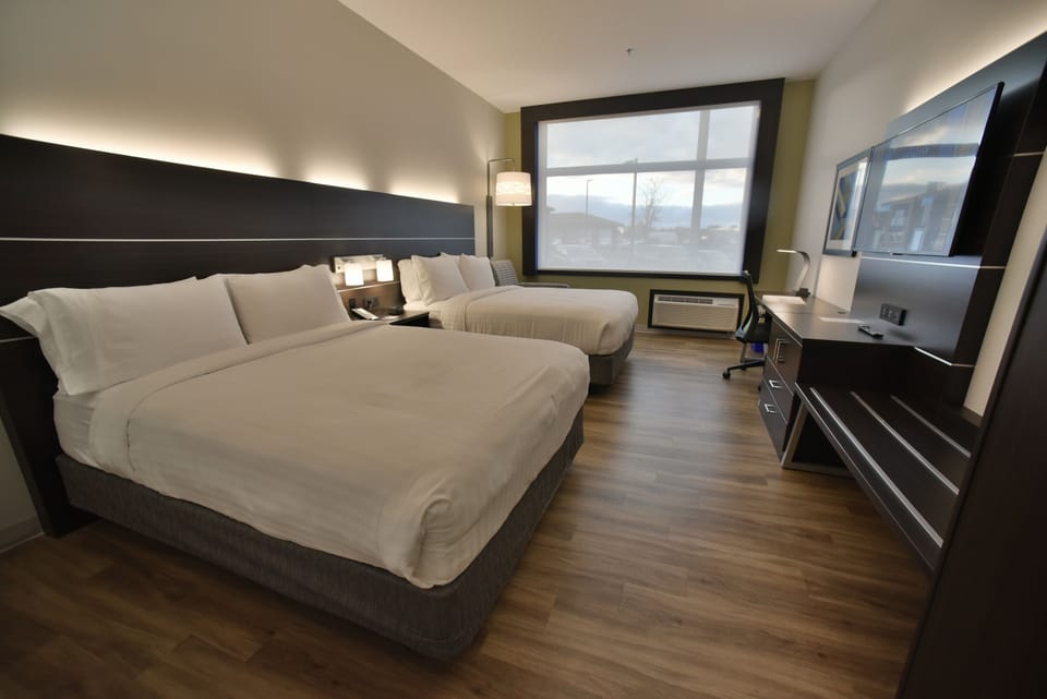 In-room safe, individually furnished, desk, blackout drapes