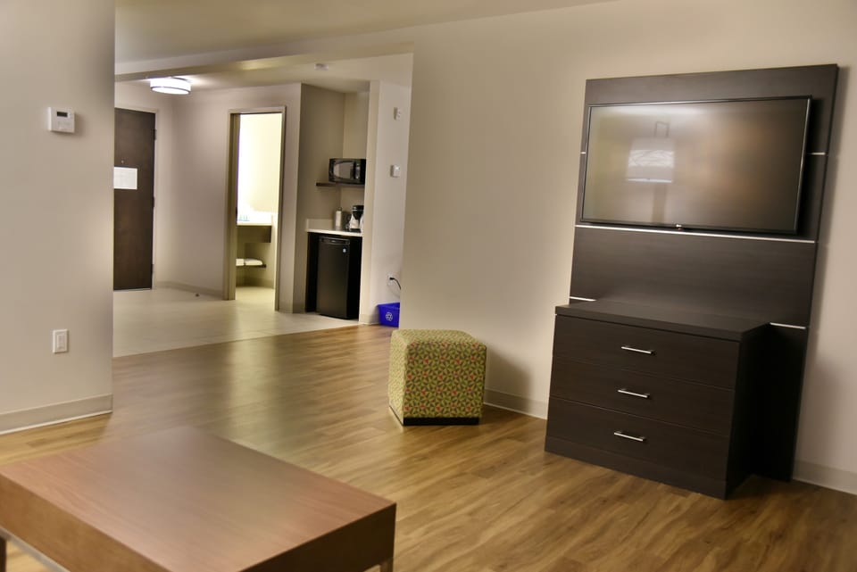 In-room safe, individually furnished, desk, blackout drapes