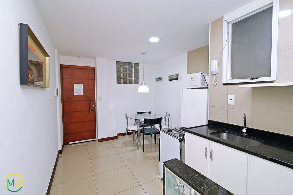 Studio | Private kitchen | Fridge, microwave, oven, stovetop