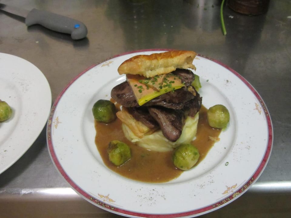 Lunch and dinner served