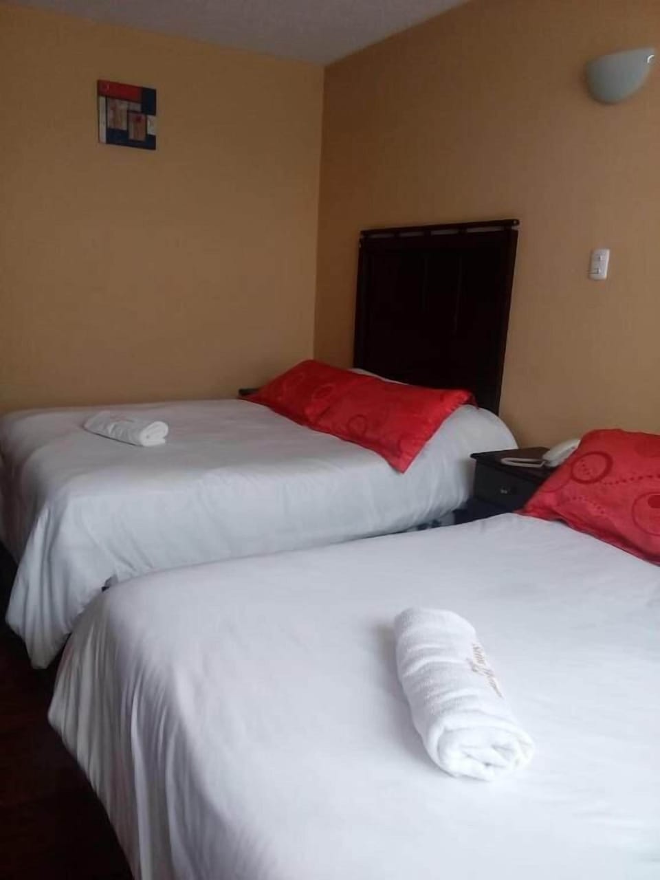 Twin Room | Minibar, desk, laptop workspace, iron/ironing board (on request)
