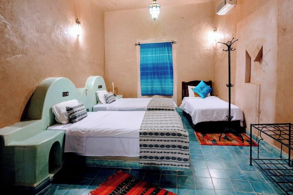 Comfort Triple Room | Blackout drapes, cribs (free), WiFi (free)