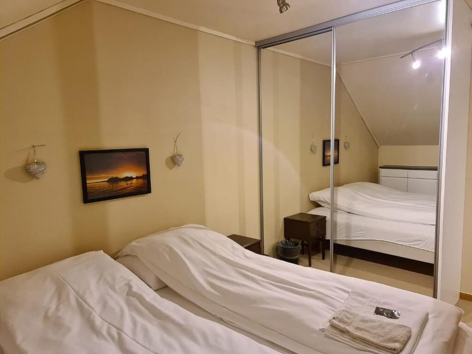 Apartment, 3 Bedrooms | Soundproofing, iron/ironing board, WiFi (free), bed sheets