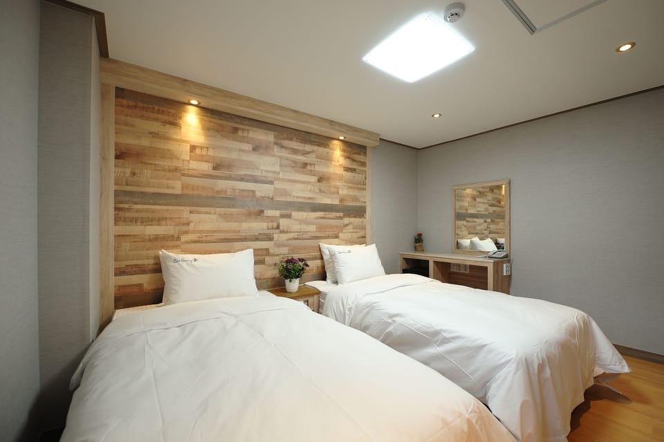 In-room safe, desk, blackout drapes, iron/ironing board