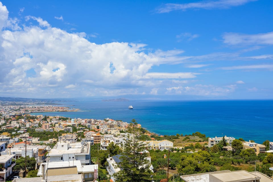 Superior Double or Twin Room, Sea View | Frette Italian sheets, premium bedding, minibar (free items)