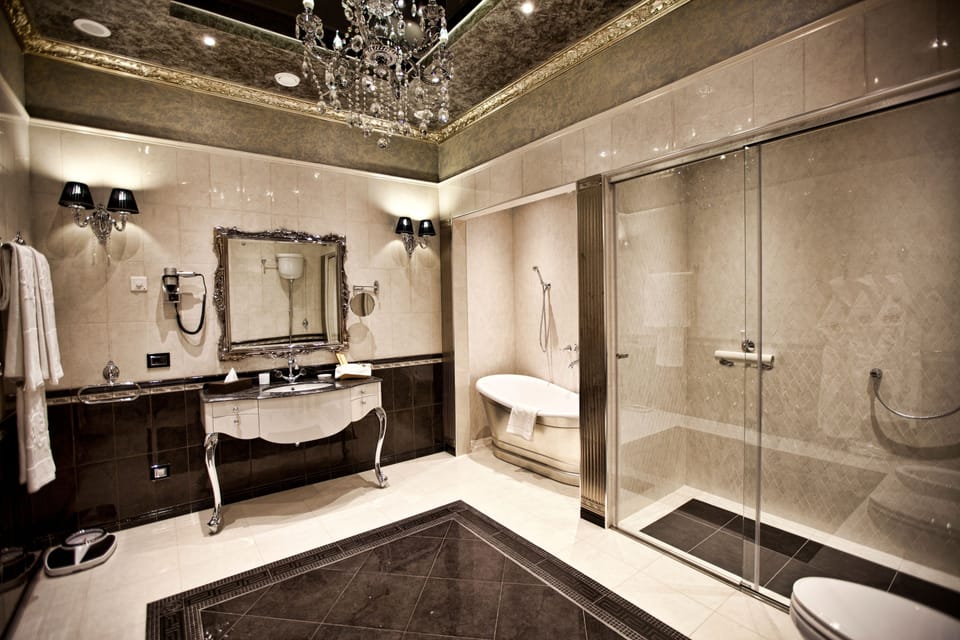 Presidential Suite | Bathroom | Hair dryer, bathrobes, slippers, bidet