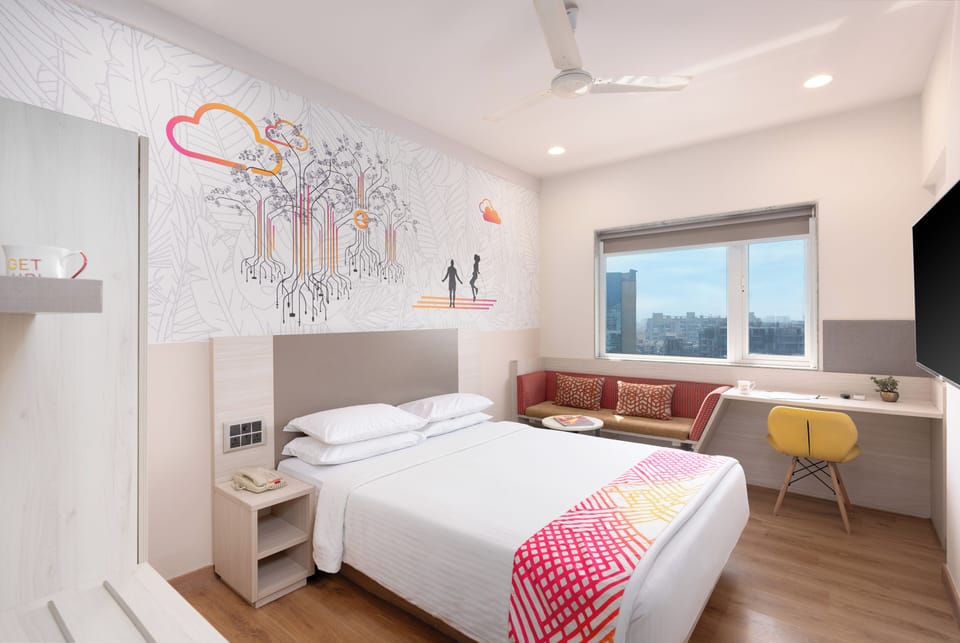 In-room safe, desk, soundproofing, WiFi (free)