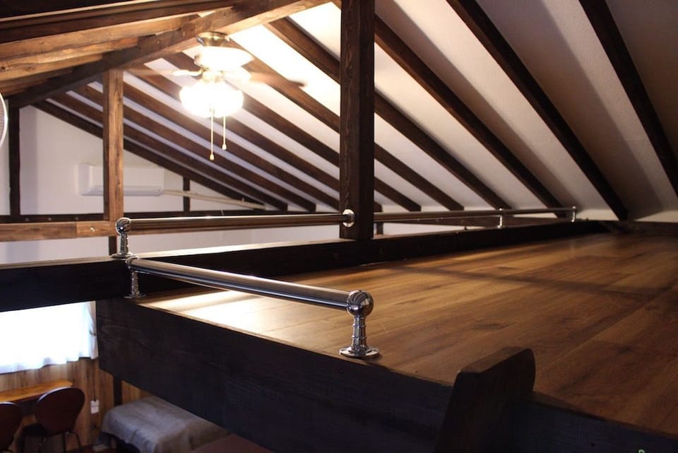Triple Room, Non Smoking | Desk, soundproofing, WiFi (free), individually decorated