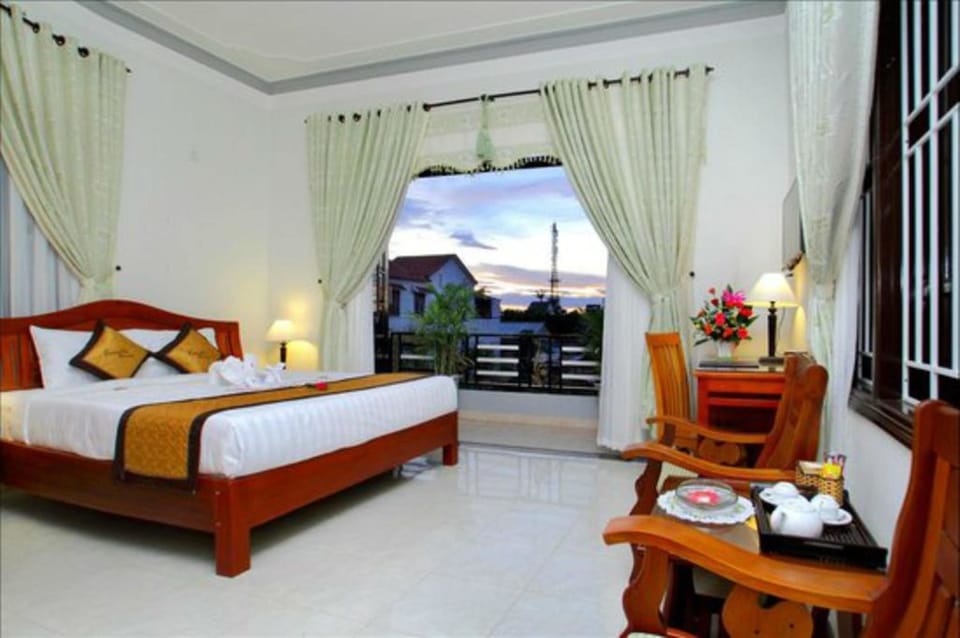 Superior Room | In-room safe, desk, free WiFi