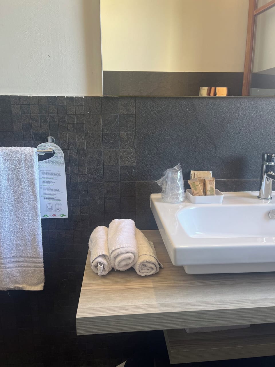 Family Studio, Sea View | Bathroom | Shower, free toiletries, hair dryer, towels