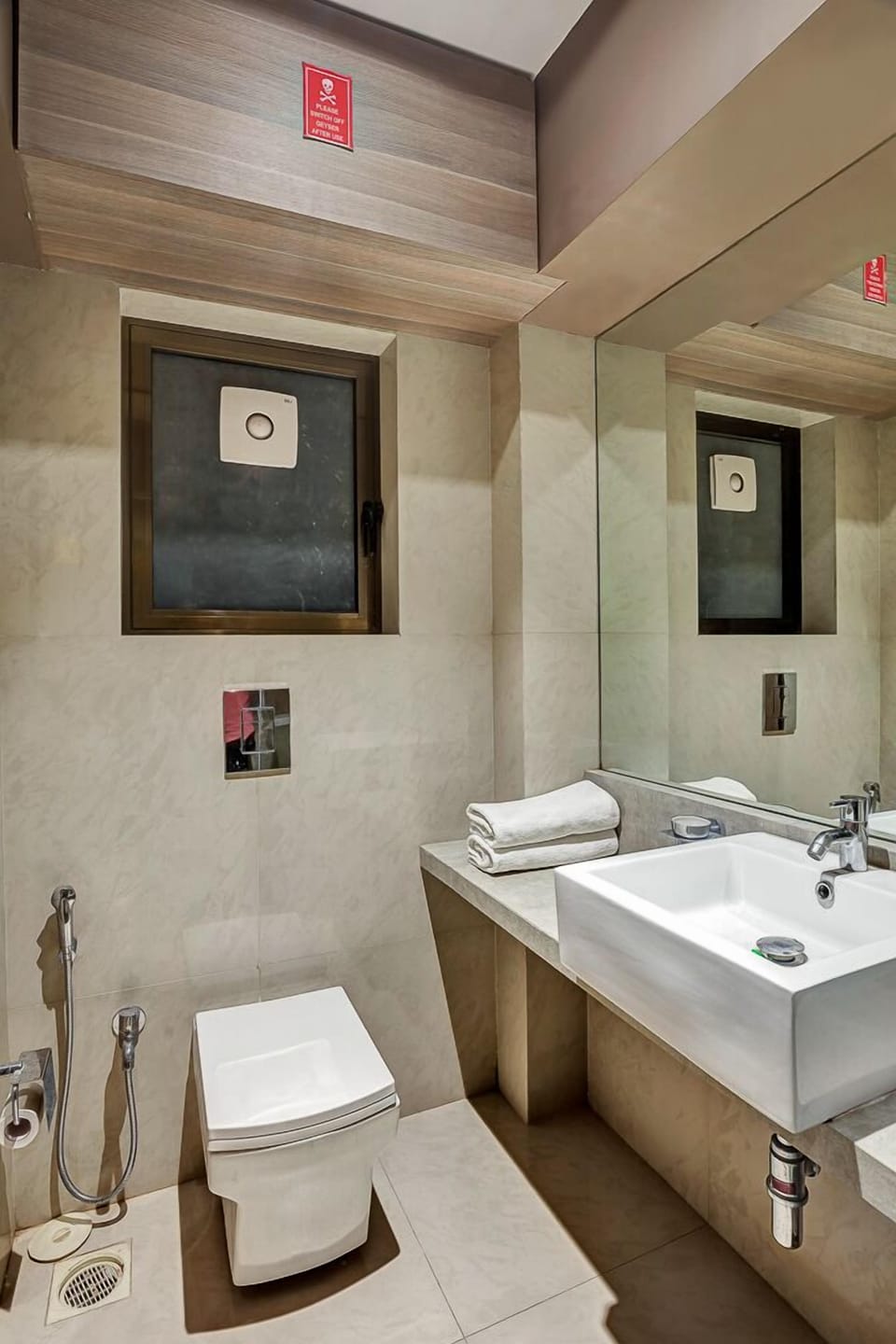 Shower, free toiletries, hair dryer