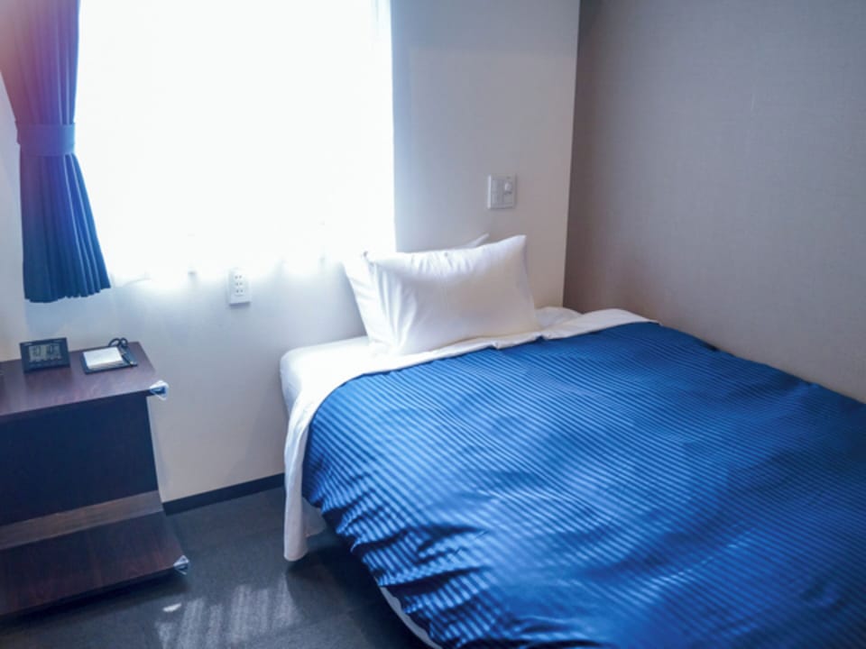 Individually decorated, desk, free WiFi, bed sheets