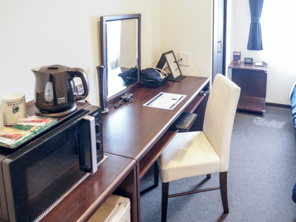 Individually decorated, desk, free WiFi, bed sheets