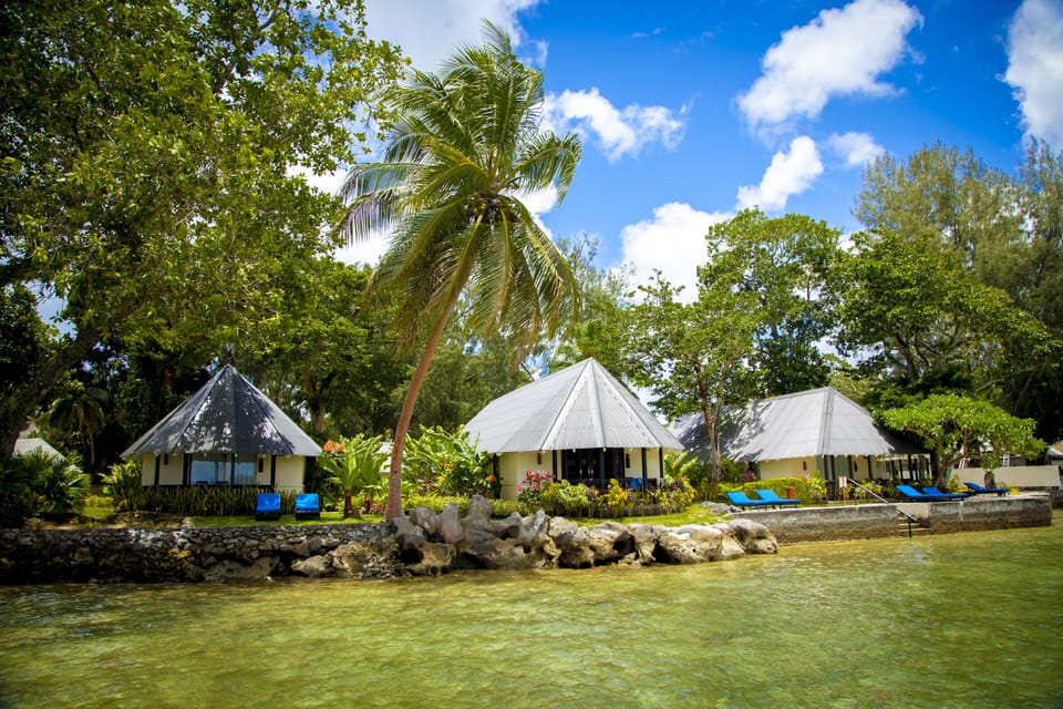 Bungalow, Lagoon View | Premium bedding, free minibar items, in-room safe
