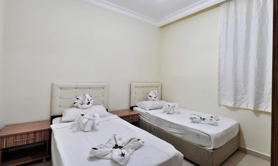Desk, rollaway beds, WiFi