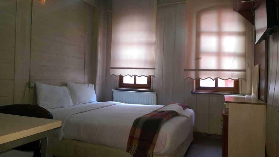Standard Single Room | Desk, free WiFi