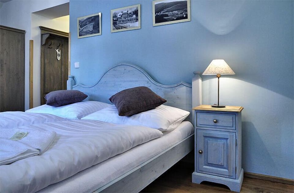 Apartment, 2 Bedrooms | In-room safe, WiFi, bed sheets