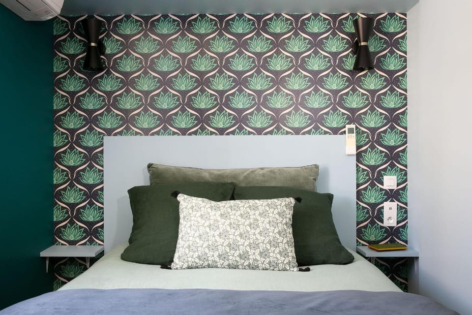 Individually furnished, soundproofing, free WiFi, bed sheets