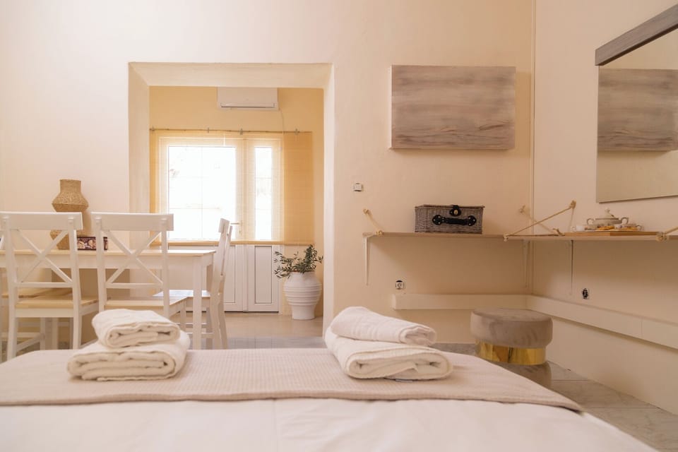 Family Apartment | In-room safe, individually decorated, individually furnished