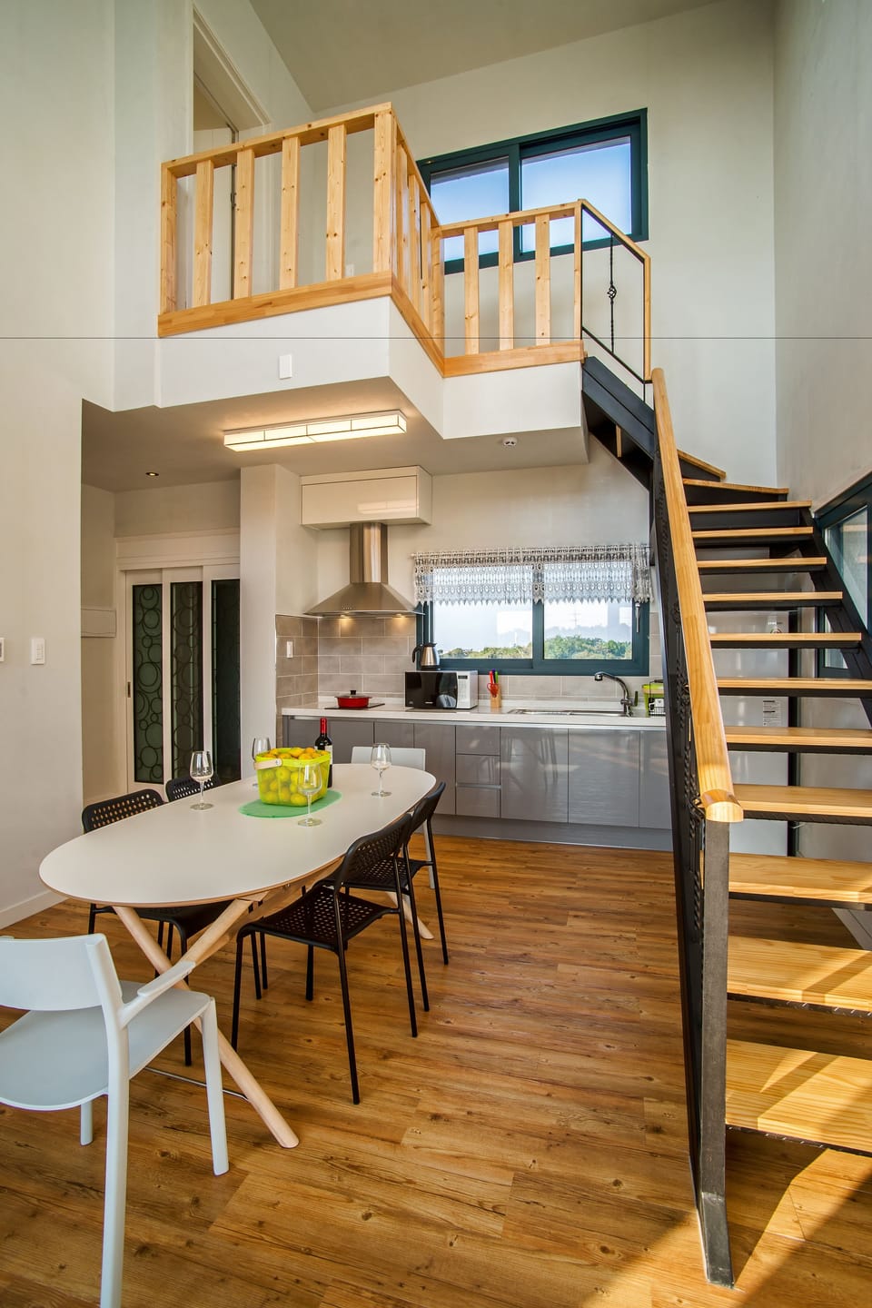2 Bed Room Loft | Living area | 65-inch flat-screen TV with cable channels, TV