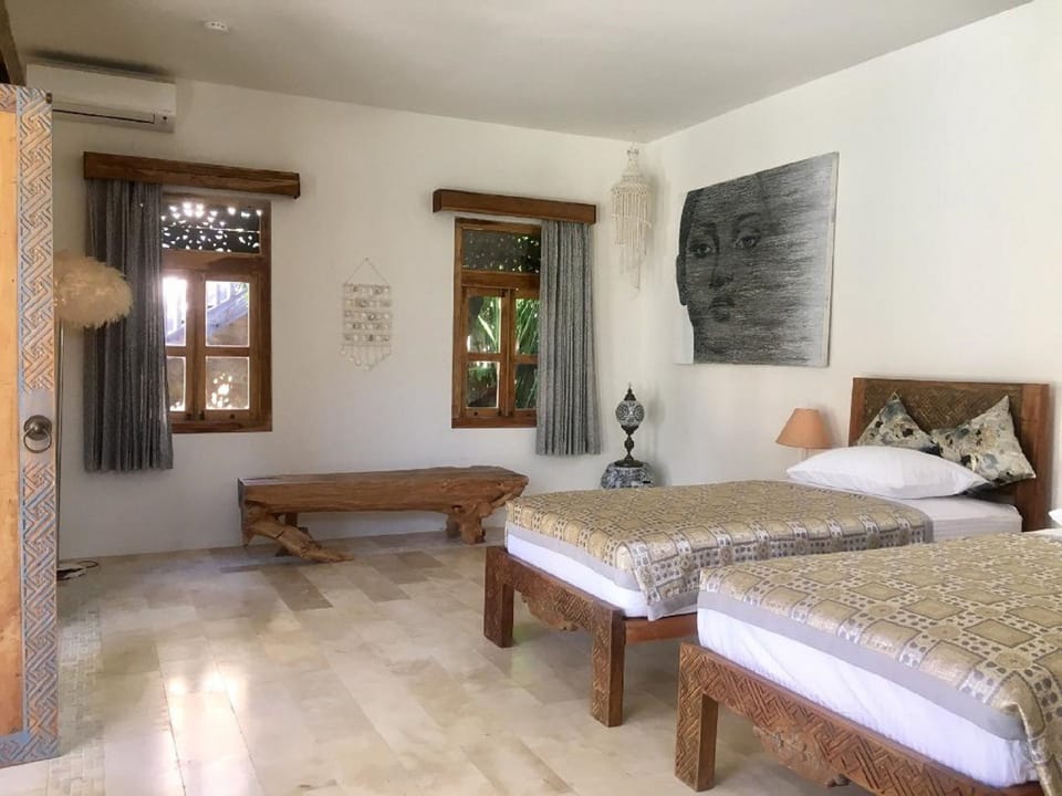 Superior Double or Twin Room, Pool Access, Mountain View | Premium bedding, in-room safe, desk, blackout drapes
