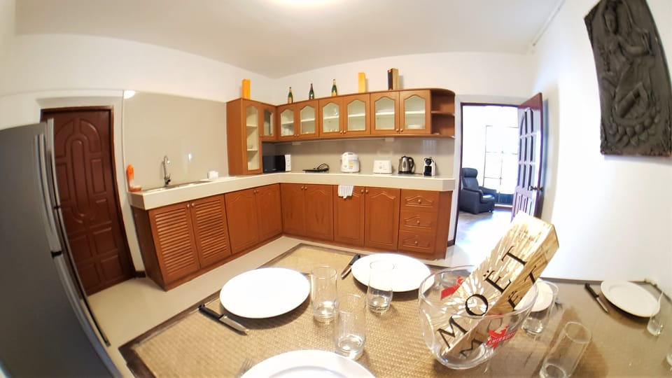 5 Bedroom Villa | Private kitchen | Full-size fridge, microwave, oven, stovetop