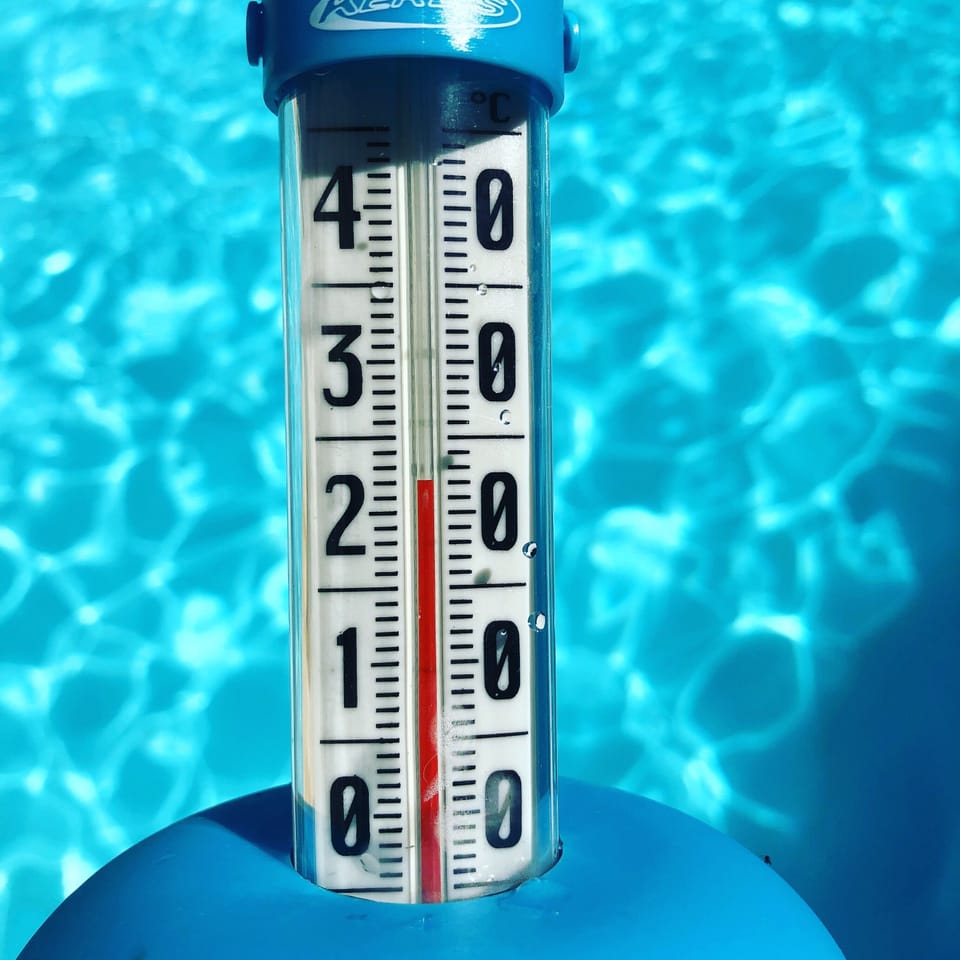 Seasonal outdoor pool, open 10:00 AM to 8:00 PM, sun loungers