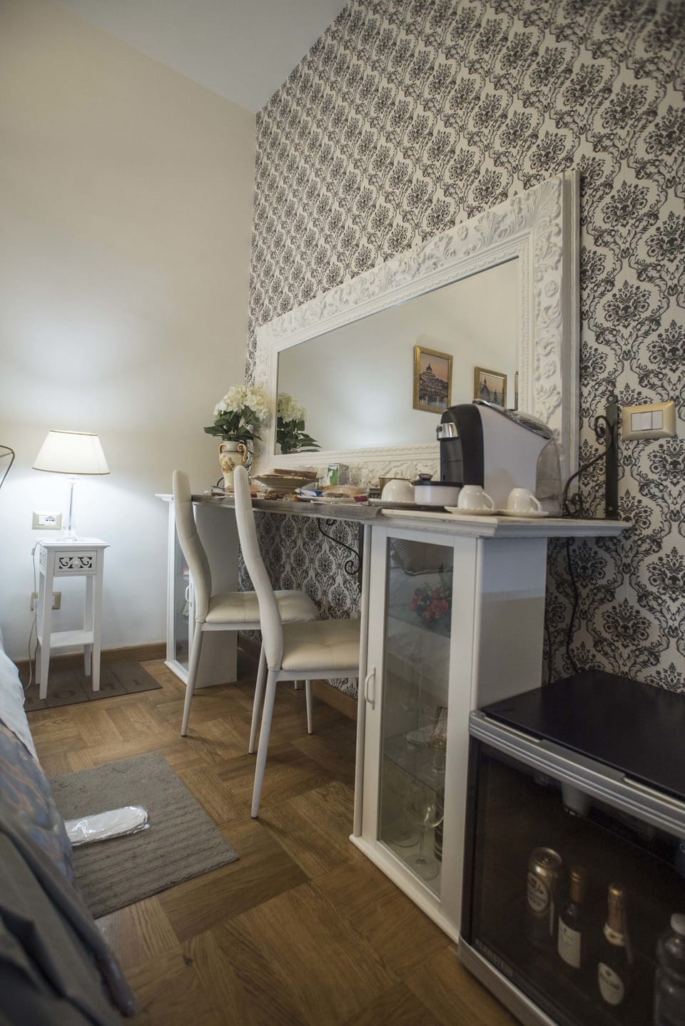 Junior Suite | Egyptian cotton sheets, premium bedding, down comforters
