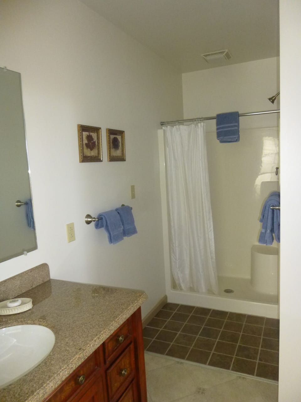 Premium Room, 1 King Bed, 2nd Floor | Air conditioning
