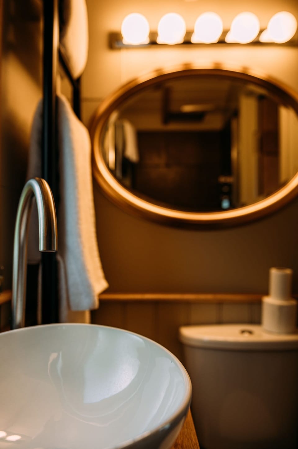 Luxury Room, Ensuite, Mountain View (Shepherd Hut) | Bathroom | Hair dryer, towels