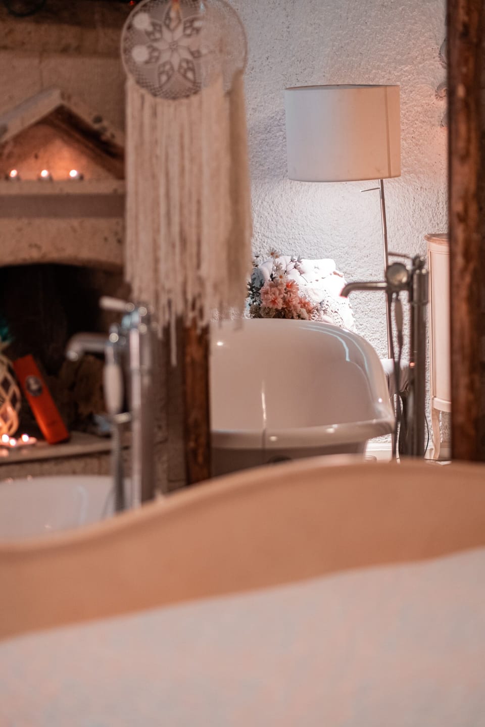 Honeymoon Room | Minibar, in-room safe, free WiFi, bed sheets