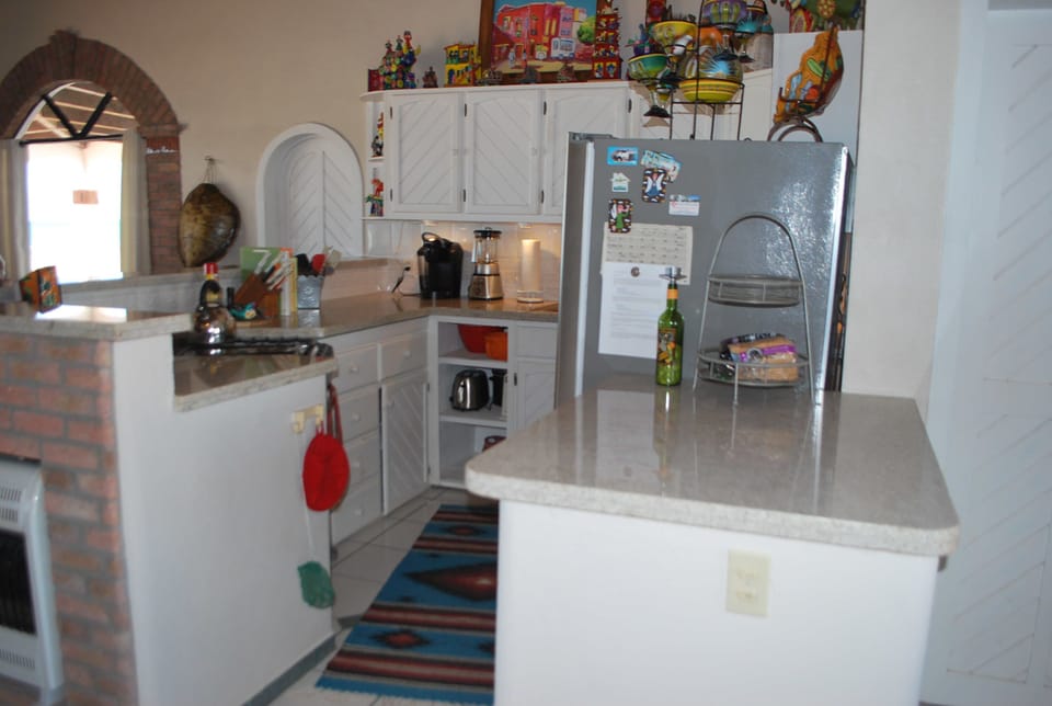 House, 4 Bedrooms | Private kitchen | Coffee/tea maker, full-size fridge, microwave, stovetop