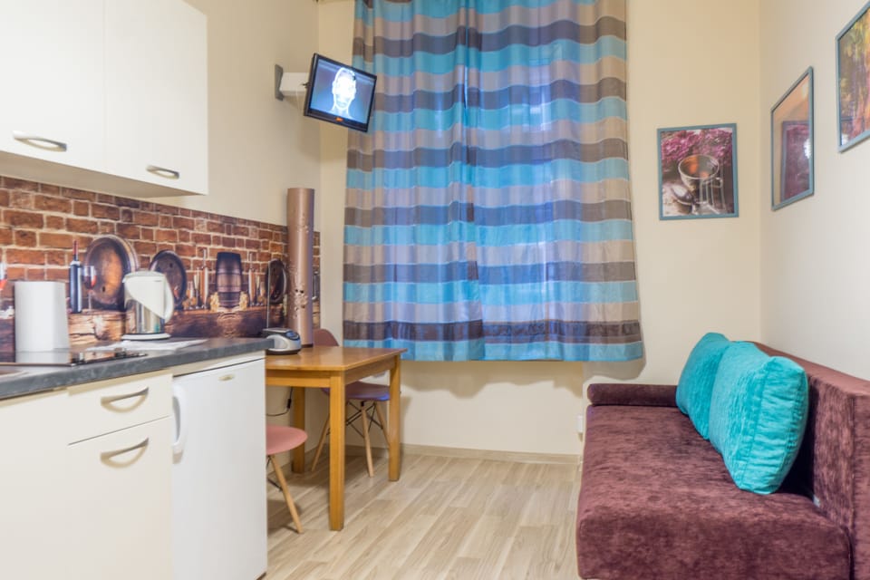 Apartment (Arianska 13 Street) | Premium bedding, individually decorated, individually furnished